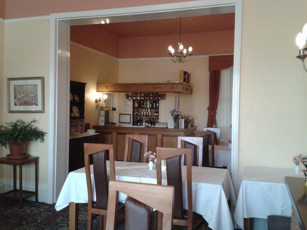 The Burleigh Hotel Hunstanton Bagian luar foto