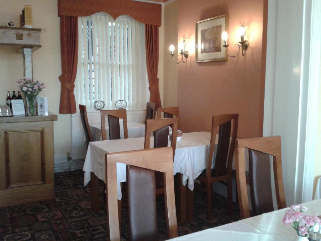 The Burleigh Hotel Hunstanton Bagian luar foto