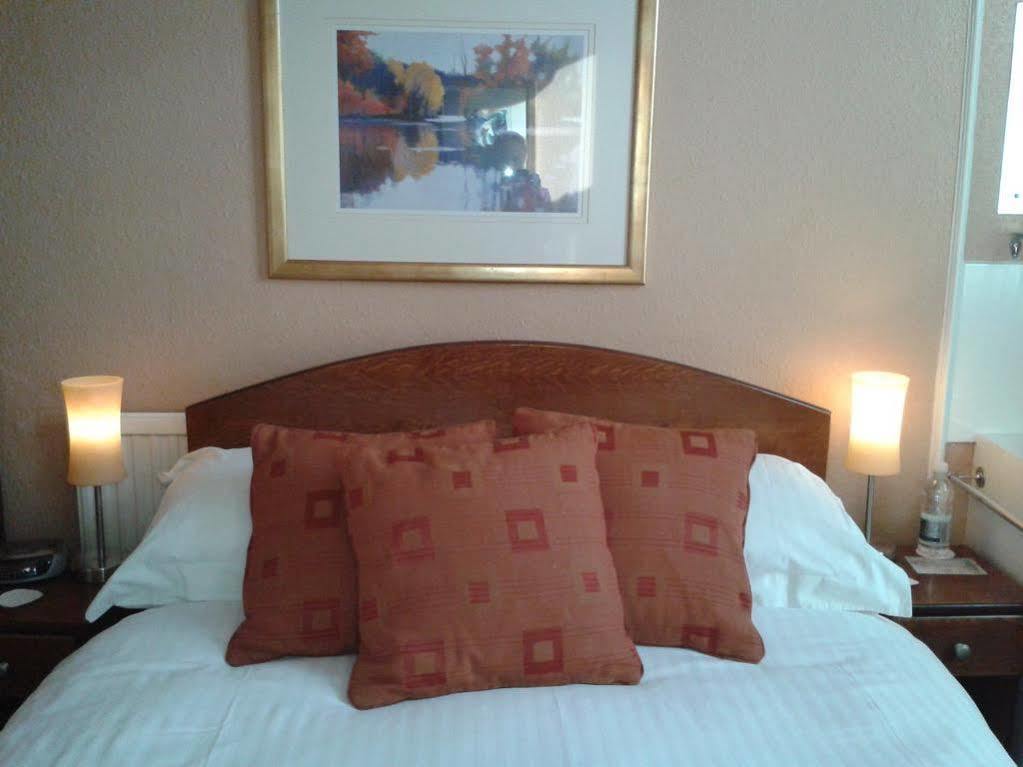 The Burleigh Hotel Hunstanton Bagian luar foto